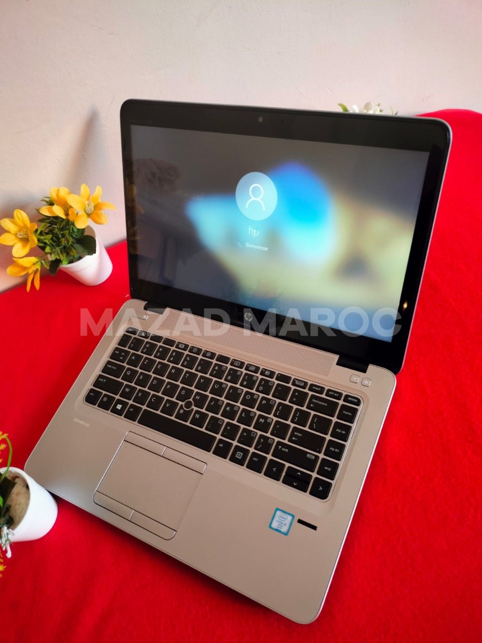 HP Tactelle Slim Top ElitBook 840 G3  Intel Core i5-2.50GH   Génération 6 eme  6300U