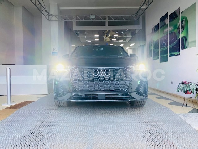 Voiture Audi Q3 importée neuve