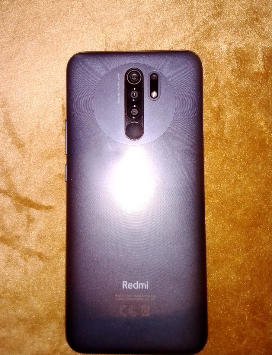 Redmi 9 (4 Ram/64 Rom)
