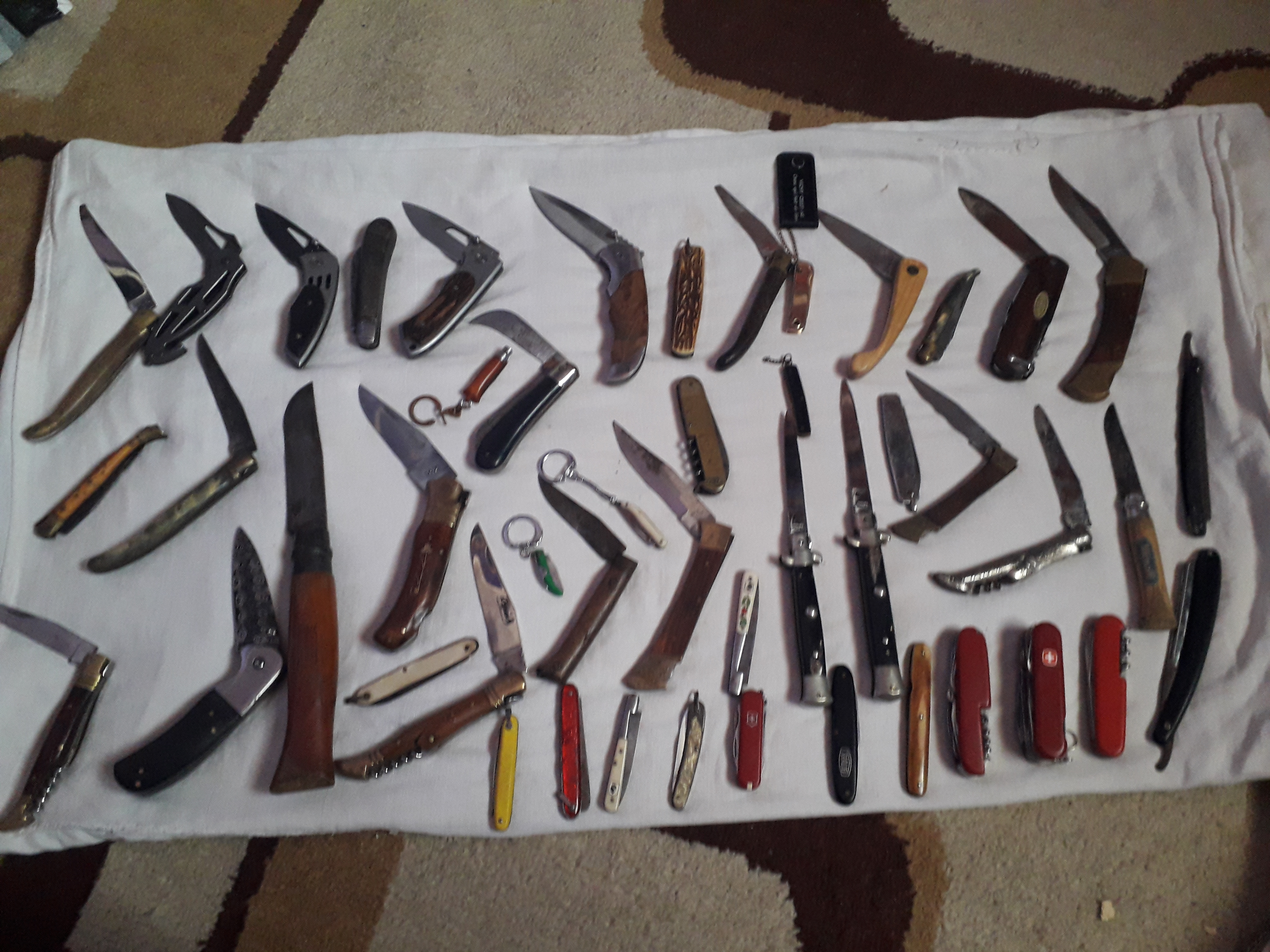 ensemble de collection de couteaux vintage